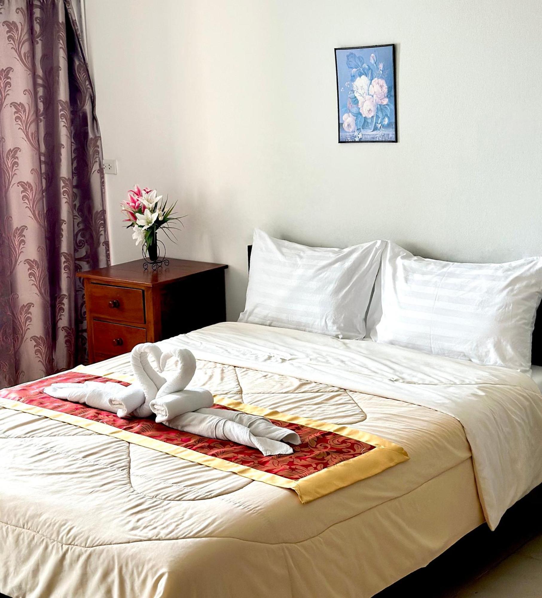 Rueangrat Hotel Ranong Zewnętrze zdjęcie