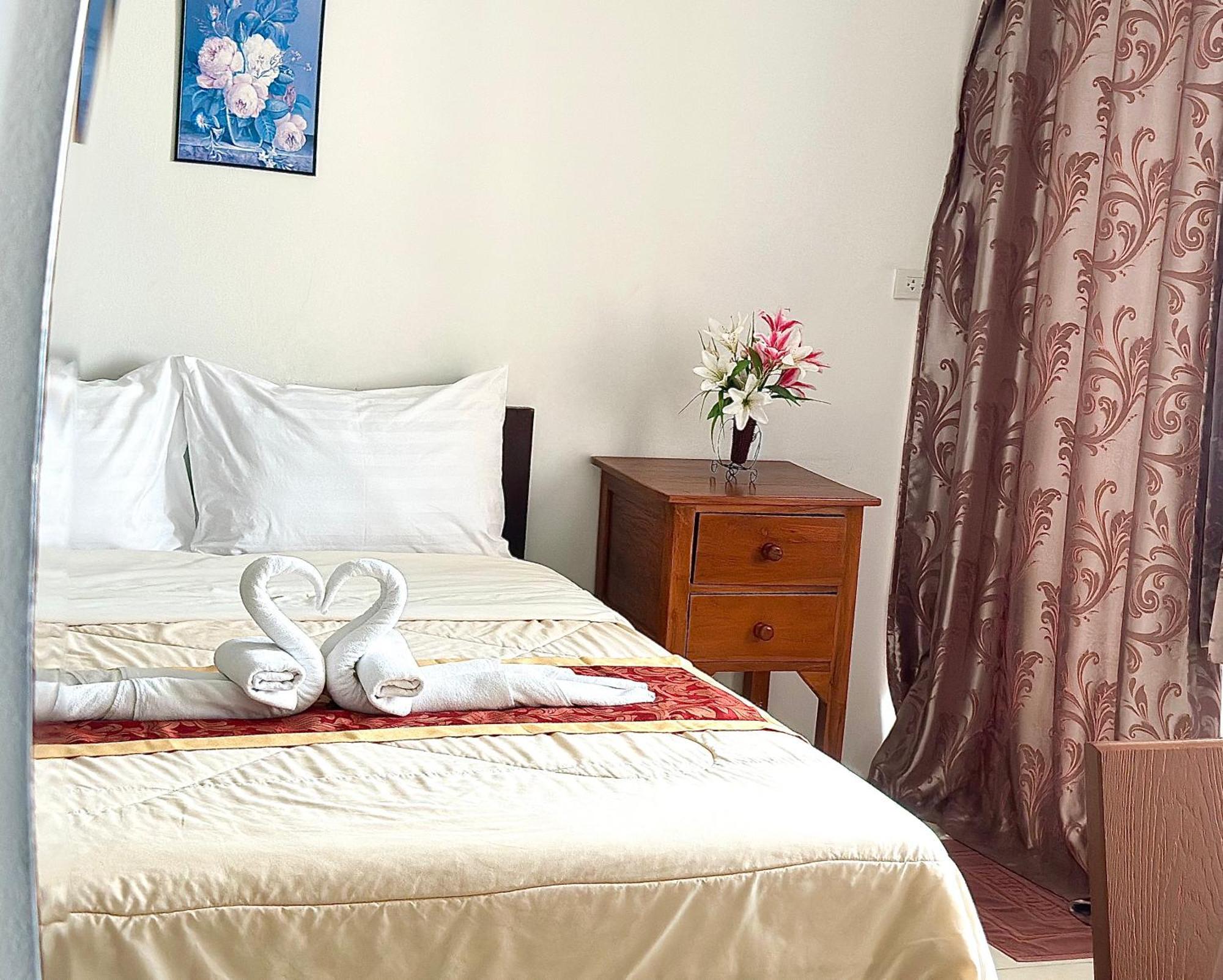 Rueangrat Hotel Ranong Zewnętrze zdjęcie