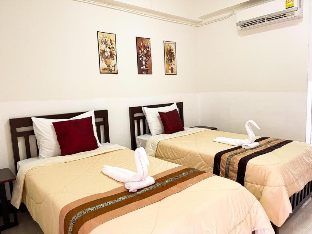 Rueangrat Hotel Ranong Zewnętrze zdjęcie