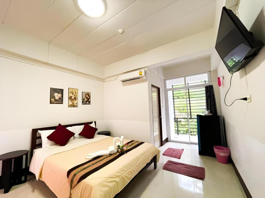 Rueangrat Hotel Ranong Zewnętrze zdjęcie